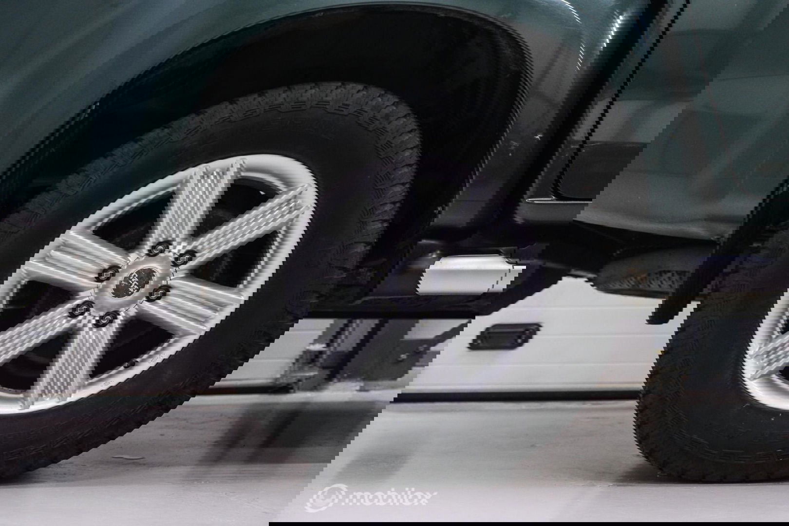 Isuzu D-max 1.9 Double Cab lang LS | 4x4 | Camera | Automaat | Zeer netjes | LED | Toyota Hilux |