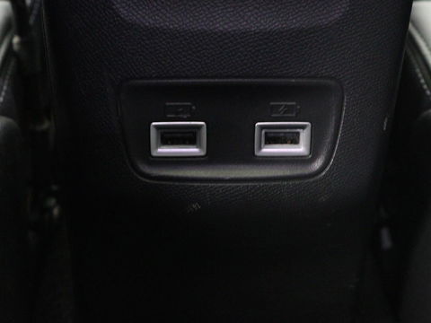 Peugeot 208 1.2 PureTech GT-Line | Panoramadak | Carplay | Afneembare trekhaak | Cruise control | Full LED | Navigatie | Camera | Sfeerverlichting