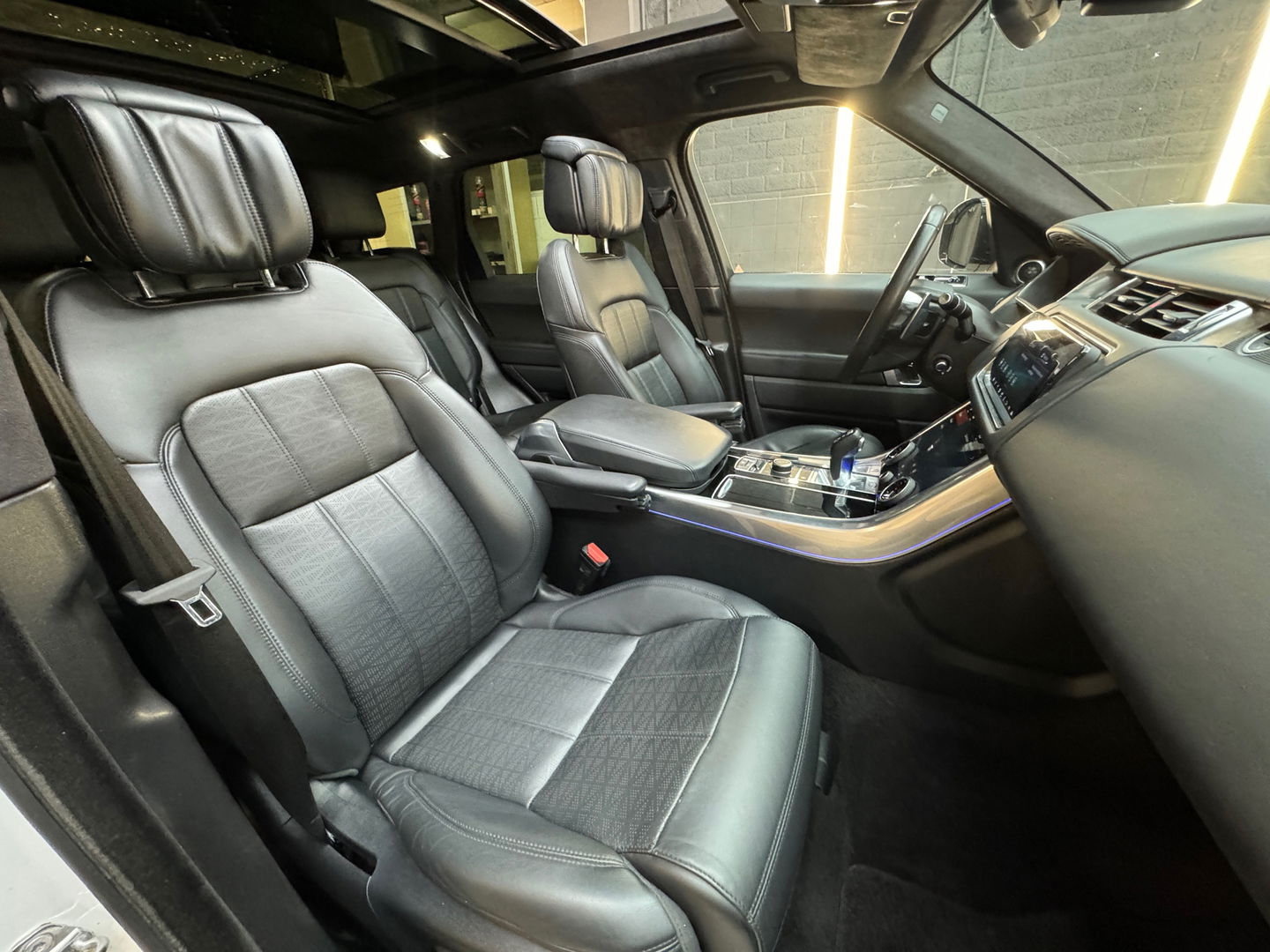 Land Rover Range Rover Sport 2.0 P400e Dynamic Autobiography