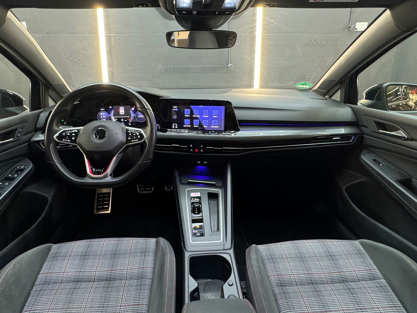 Volkswagen Golf 2.0 TSI GTI Pano|Sfeer|IQ Light|ACC|Camera