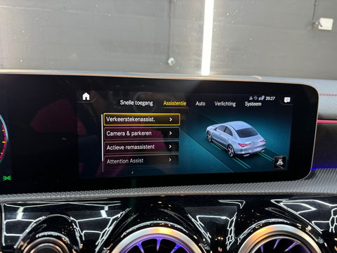 Mercedes-Benz CLA-Klasse 220 AMG Pano|Sfeer|Camera|Nightpakket