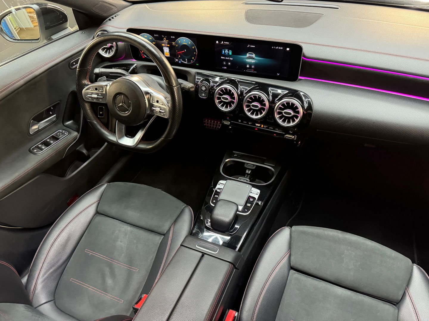 Mercedes-Benz CLA-Klasse 220 AMG Pano|Sfeer|Camera|Nightpakket