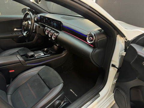 Mercedes-Benz CLA-Klasse 220 AMG Pano|Sfeer|Camera|Nightpakket