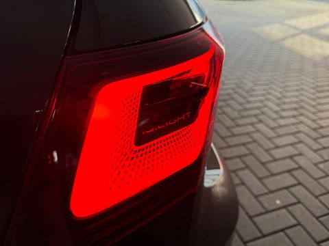 Volkswagen Golf 2.0 TSI R 4M Performance Pano|Akra|HuD|Drift
