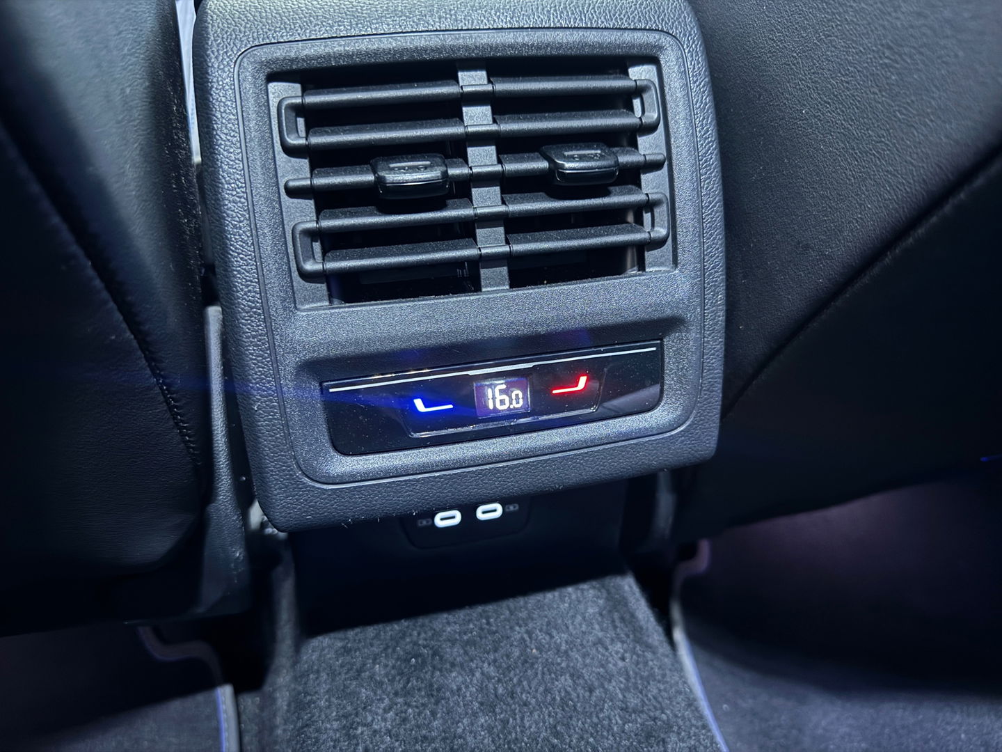 Volkswagen Golf 2.0 TSI R 4M Performance Pano|Akra|HuD|Drift