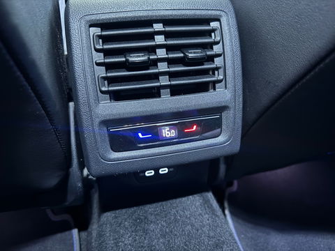 Volkswagen Golf 2.0 TSI R 4M Performance Pano|Akra|HuD|Drift