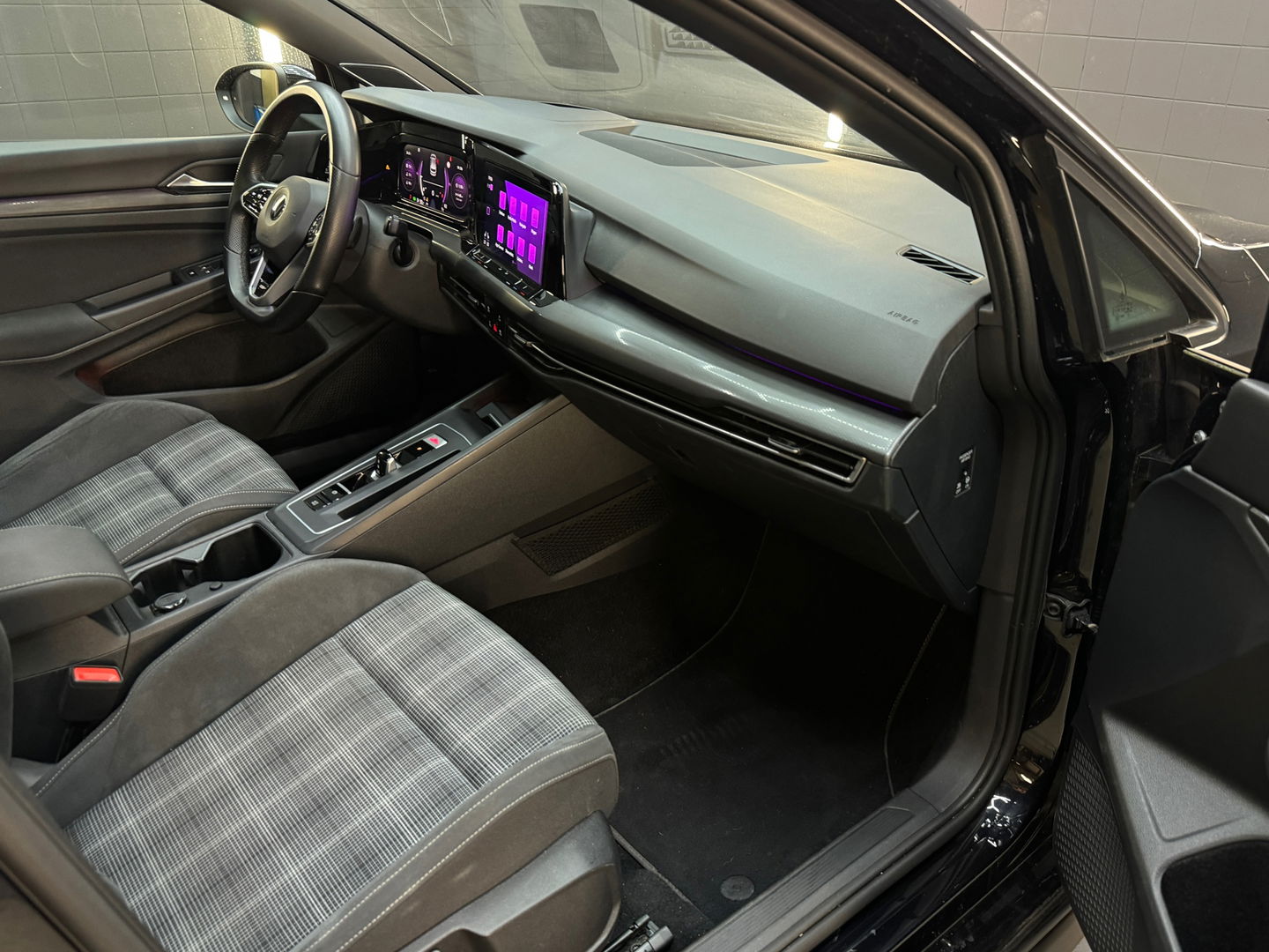 Volkswagen Golf 2.0 TDI GTD Pano|Keyl|IQ|HuD|H/K|Camera|VOL