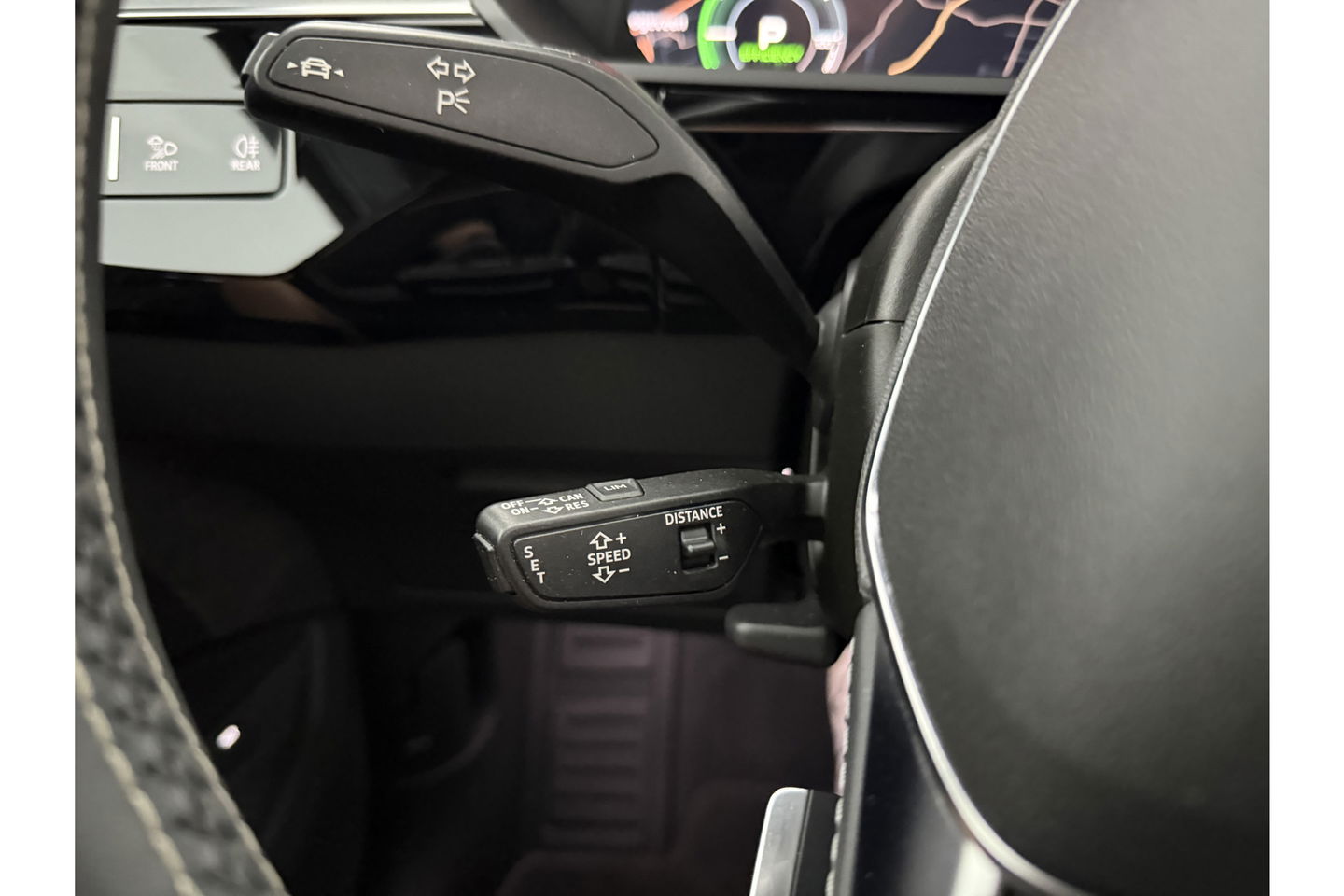 Audi e-tron 50 quattro Launch edition S-Line 71 kWh 313PK Pano Sfeer Memory Virtual Clima Cruise Carplay LED Navi PDC 20"LMV