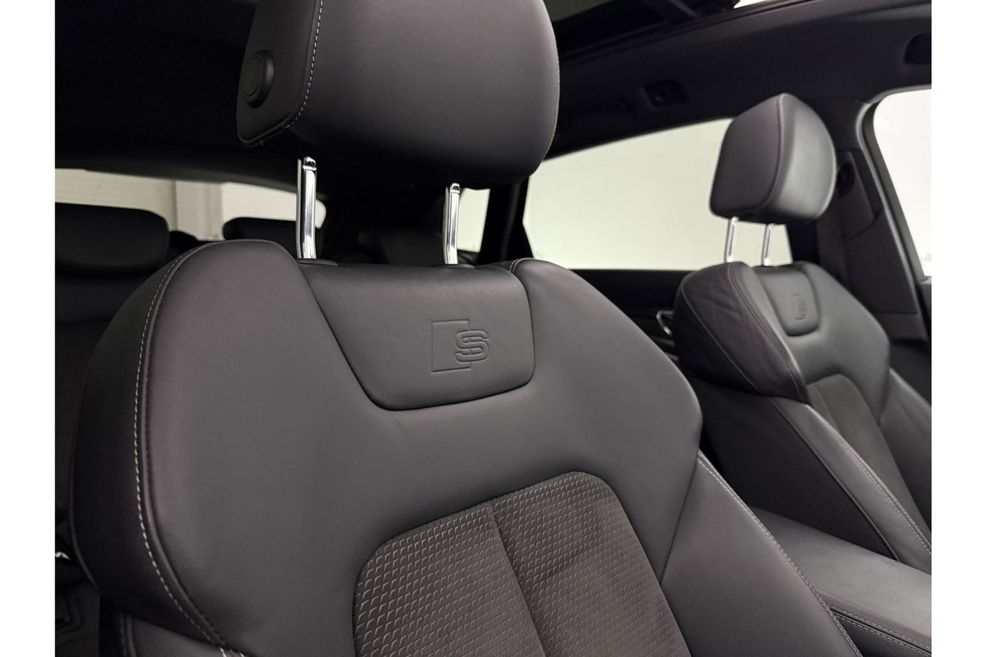 Audi e-tron 50 quattro Launch edition S-Line 71 kWh 313PK Pano Sfeer Memory Virtual Clima Cruise Carplay LED Navi PDC 20"LMV