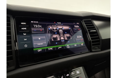 Škoda Kodiaq 1.5 TSI 150PK Sportline 7p Pano Sfeer Memory LED Navi Canton audio Clima Cruise Carplay Camera Virtual PDC Trekhaak 20"LMV