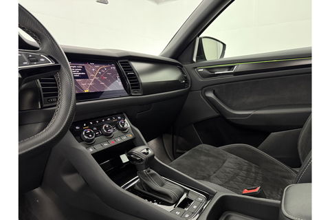 Škoda Kodiaq 1.5 TSI 150PK Sportline 7p Pano Sfeer Memory LED Navi Canton audio Clima Cruise Carplay Camera Virtual PDC Trekhaak 20"LMV
