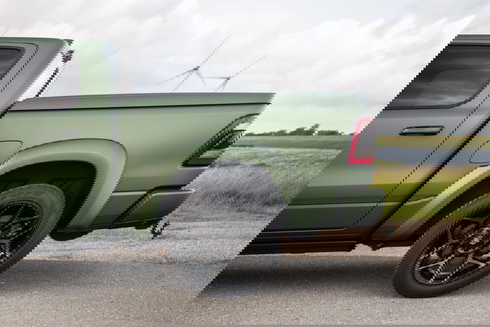 Dodge Ram Pick-Up 1500 5.7 V8 4x4 Crew Cab Limited BPM VRIJ / ALL IN PRIJS / PANO / KLEP / WIDE BODY / GARANTIE