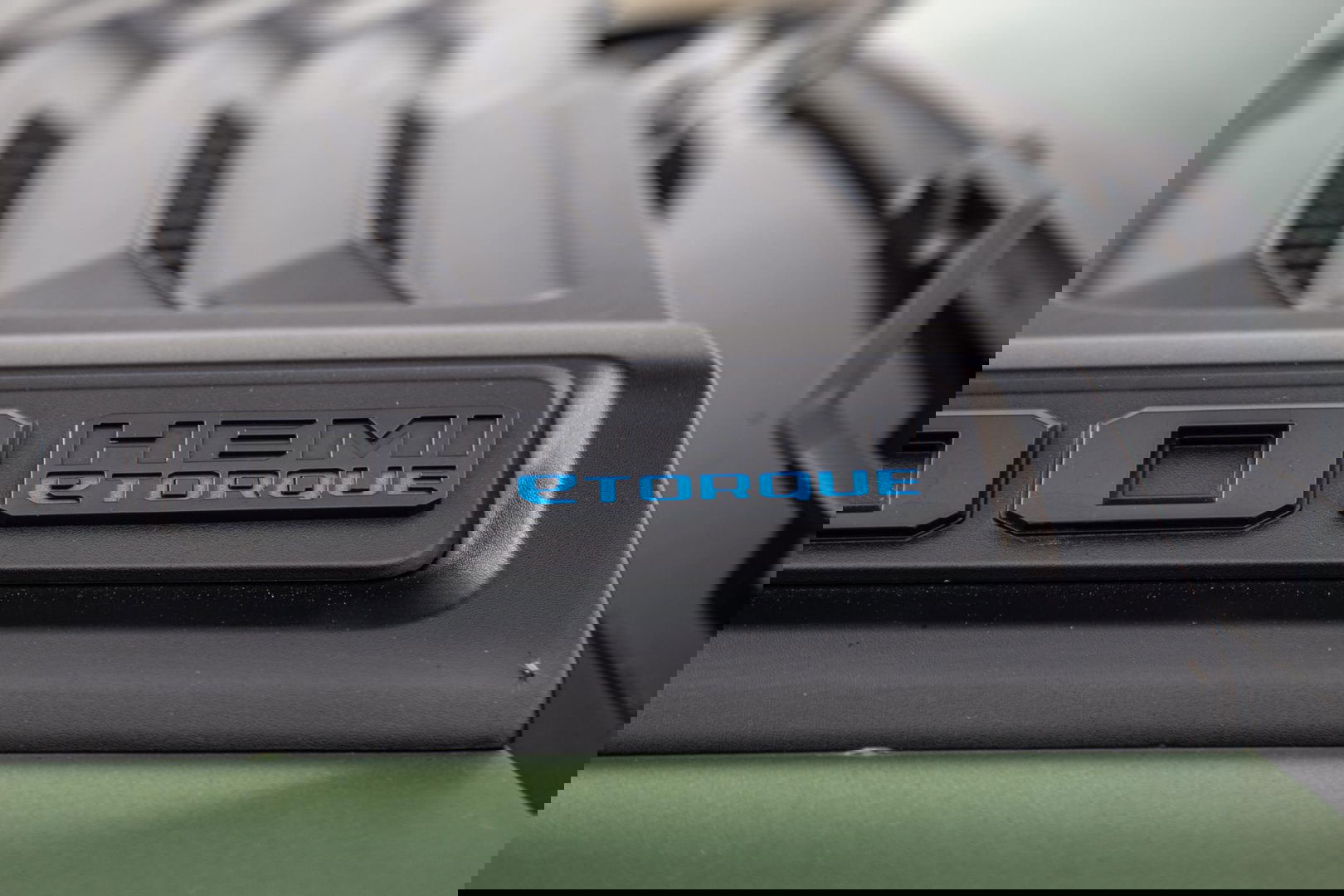 Dodge Ram Pick-Up 1500 5.7 V8 4x4 Crew Cab Limited BPM VRIJ / ALL IN PRIJS / PANO / KLEP / WIDE BODY / GARANTIE