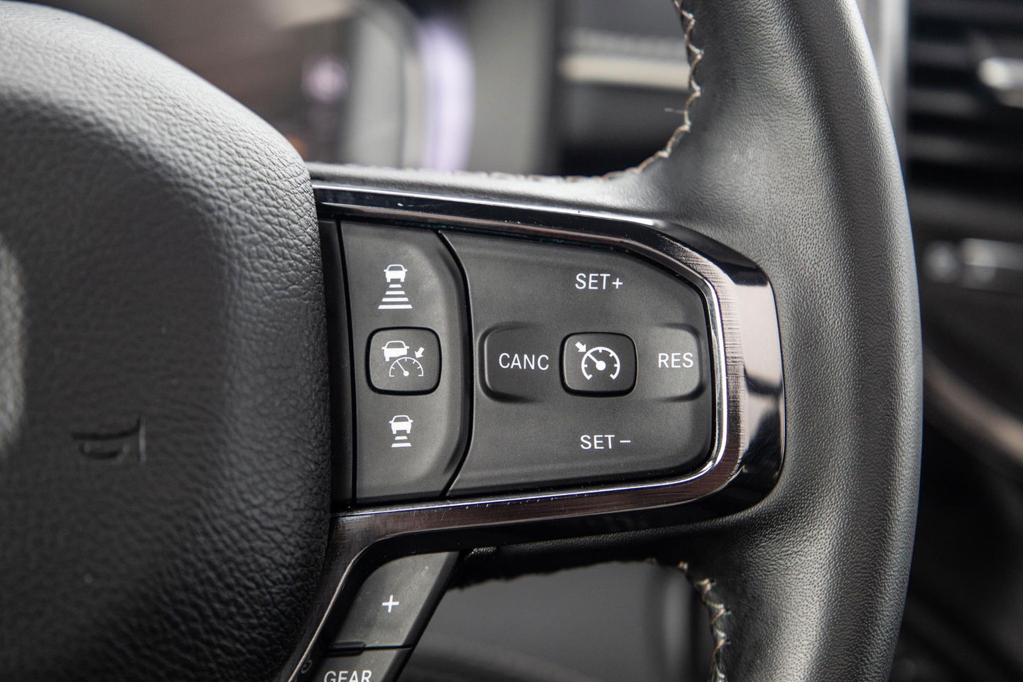 Dodge Ram Pick-Up 1500 5.7 V8 4x4 Crew Cab Limited BPM VRIJ / ALL IN PRIJS / PANO / KLEP / WIDE BODY / GARANTIE