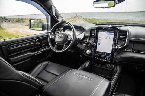 Dodge Ram Pick-Up 1500 5.7 V8 4x4 Crew Cab Limited BPM VRIJ / ALL IN PRIJS / PANO / KLEP / WIDE BODY / GARANTIE