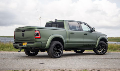 Dodge Ram Pick-Up 1500 5.7 V8 4x4 Crew Cab Limited BPM VRIJ / ALL IN PRIJS / PANO / KLEP / WIDE BODY / GARANTIE