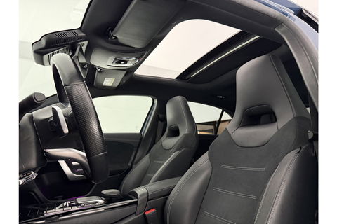 Mercedes-Benz A-Klasse 180 AMG Pano Sfeer LED Virtual Clima Cruise Camera Carplay Navi PDC 19"LMV