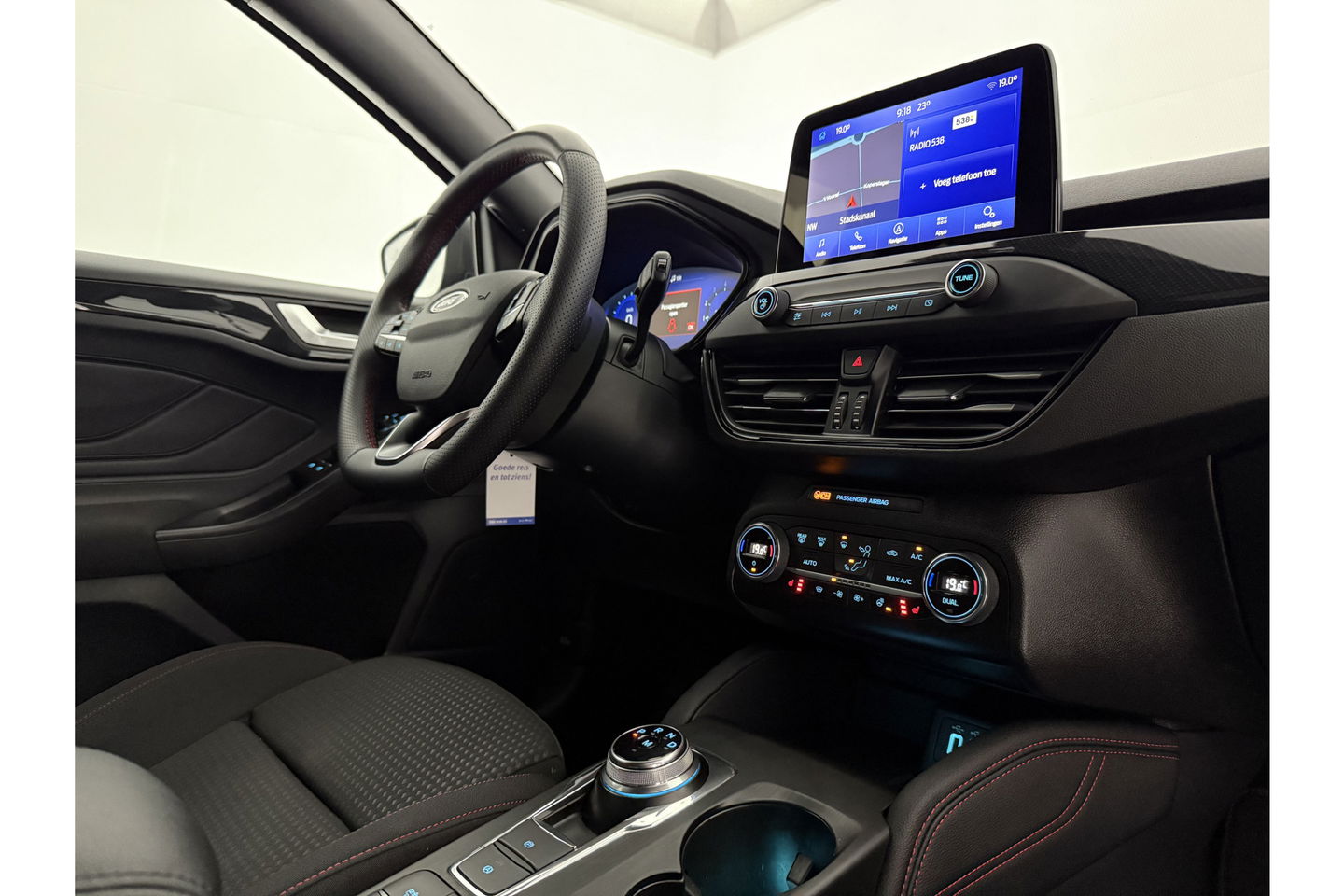 Ford Focus 1.5 EcoBoost ST Line X Business 150PK b&o Virtual LED Clima Cruise Camera Carplay PDC 18"LMV