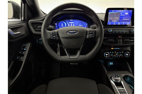 Ford Focus 1.5 EcoBoost ST Line X Business 150PK b&o Virtual LED Clima Cruise Camera Carplay PDC 18"LMV