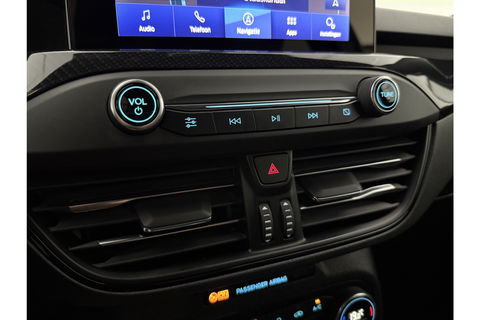 Ford Focus 1.5 EcoBoost ST Line X Business 150PK b&o Virtual LED Clima Cruise Camera Carplay PDC 18"LMV