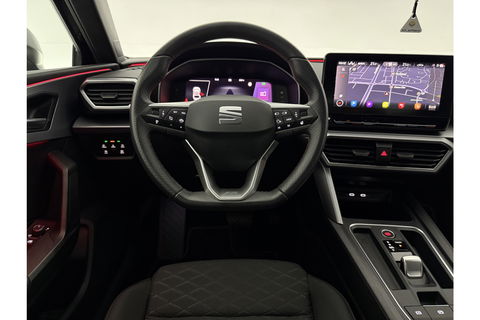 SEAT Leon 1.5 eTSI FR Launch Edition 150PK Sfeer LED Clima Cruise Carplay Camera Virtual Navi PDC 17"LMV