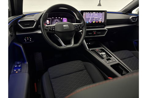 SEAT Leon 1.5 eTSI FR Launch Edition 150PK Sfeer LED Clima Cruise Carplay Camera Virtual Navi PDC 17"LMV