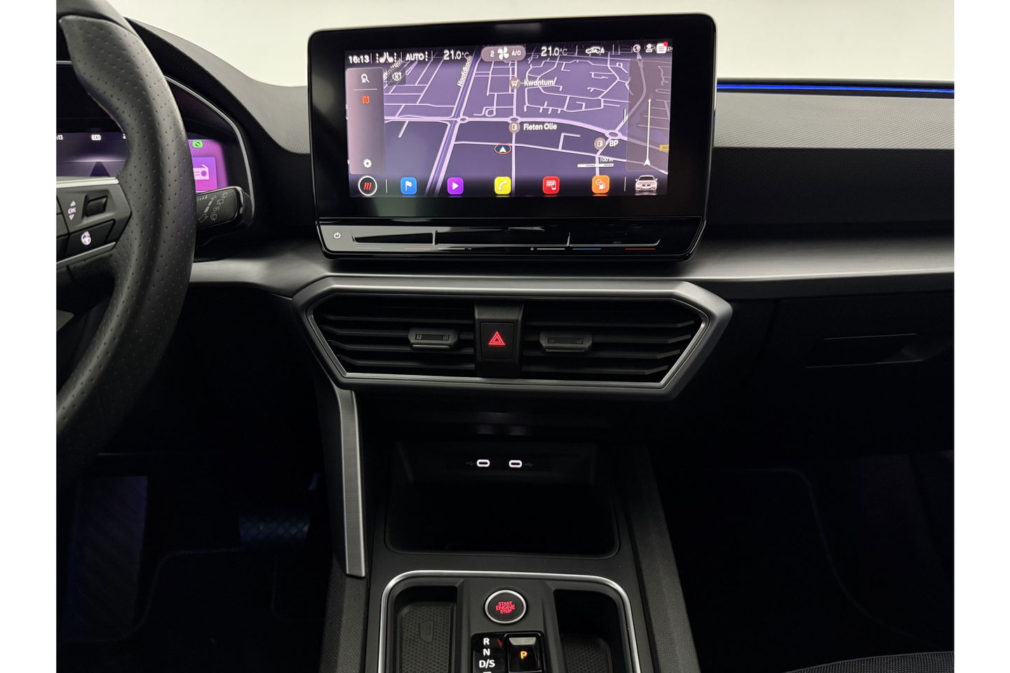 SEAT Leon 1.5 eTSI FR Launch Edition 150PK Sfeer LED Clima Cruise Carplay Camera Virtual Navi PDC 17"LMV