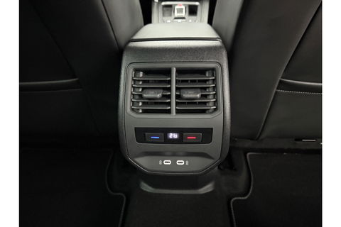 SEAT Leon 1.5 eTSI FR Launch Edition 150PK Sfeer LED Clima Cruise Carplay Camera Virtual Navi PDC 17"LMV
