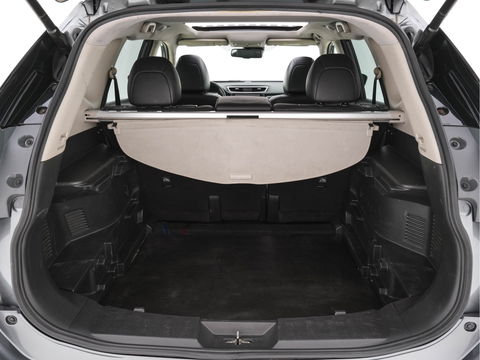 Nissan X-Trail 1.6 dCi Tekna Aut. *PANO | LUXURY-LEATHER | LED-LIGHTS | TOP-VIEW | JBL-AUDIO | BLINDSPOT | KEYLESS | HEATED-COMFORT-SEATS | NAVI-FULLMAP | 19''ALU*