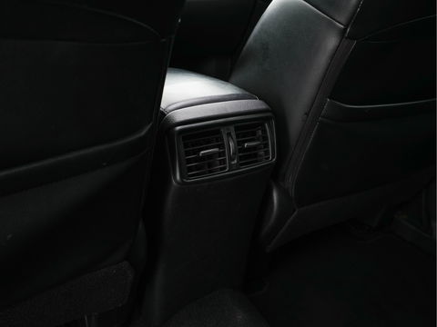 Nissan X-Trail 1.6 dCi Tekna Aut. *PANO | LUXURY-LEATHER | LED-LIGHTS | TOP-VIEW | JBL-AUDIO | BLINDSPOT | KEYLESS | HEATED-COMFORT-SEATS | NAVI-FULLMAP | 19''ALU*