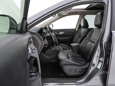 Nissan X-Trail 1.6 dCi Tekna Aut. *PANO | LUXURY-LEATHER | LED-LIGHTS | TOP-VIEW | JBL-AUDIO | BLINDSPOT | KEYLESS | HEATED-COMFORT-SEATS | NAVI-FULLMAP | 19''ALU*
