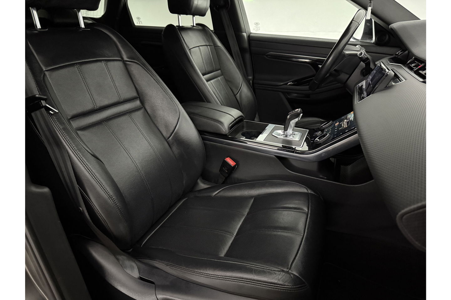 Land Rover Range Rover Evoque 1.5 P300E AWD 309PK R-Dynamic S 360 Camera LED Carplay Trekhaak Navigatie Virtual Leder PDC 20"LMV