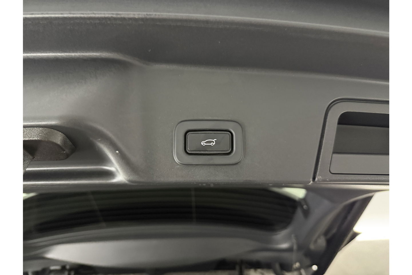 Land Rover Range Rover Evoque 1.5 P300E AWD 309PK R-Dynamic S 360 Camera LED Carplay Trekhaak Navigatie Virtual Leder PDC 20"LMV