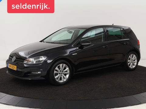 Volkswagen Golf 1.0 TSI Business Edition Connected | Camera | Cruise control | Carplay | Climate control | Navigatie | Bleutooth