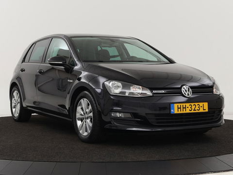 Volkswagen Golf 1.0 TSI Business Edition Connected | Camera | Cruise control | Carplay | Climate control | Navigatie | Bleutooth