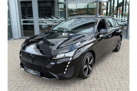 Peugeot 308 1.2 PURETECH 110PK ALLUREPACK CLIMA NAVI CARPLAY PDC.