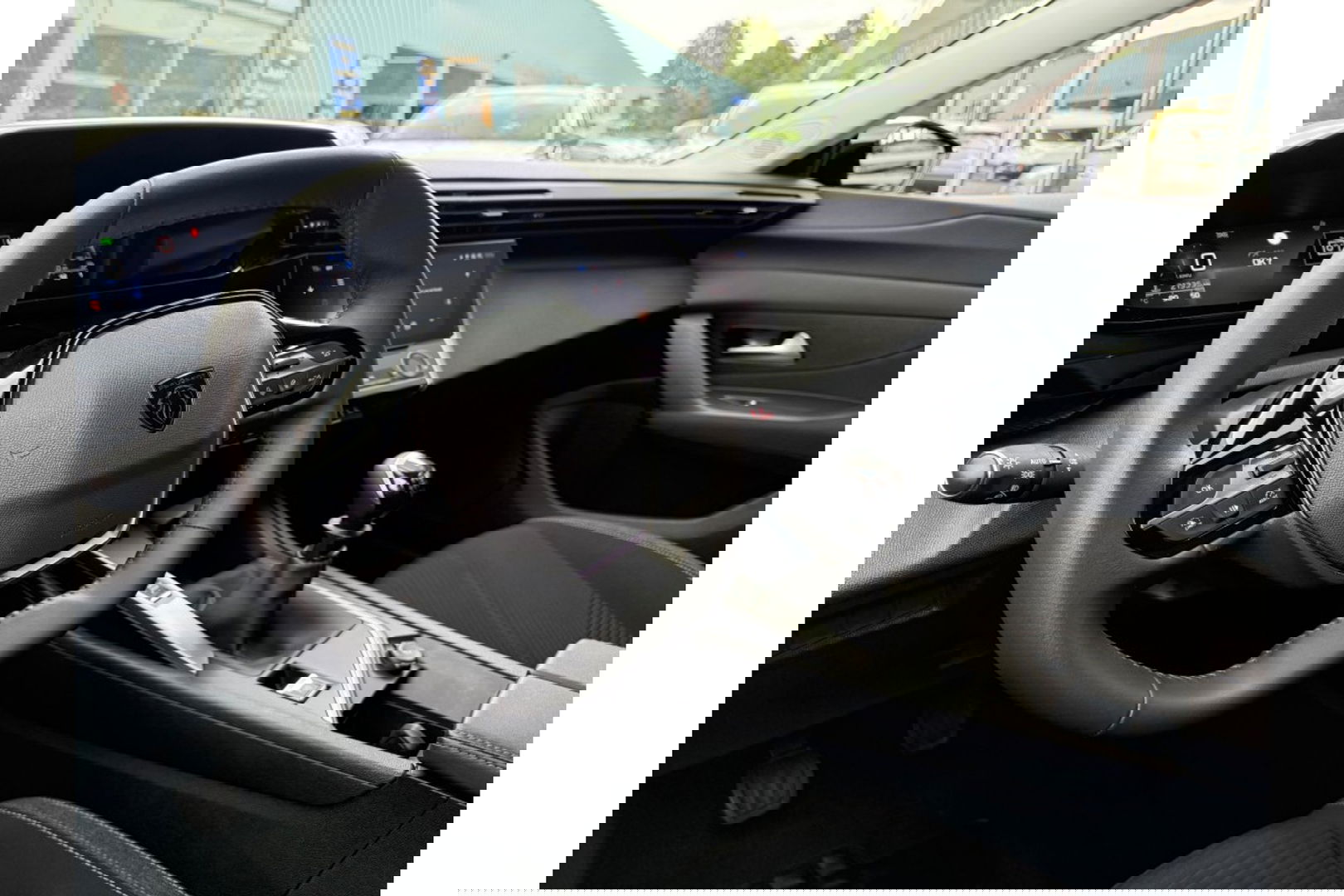 Peugeot 308 1.2 PURETECH 110PK ALLUREPACK CLIMA NAVI CARPLAY PDC.