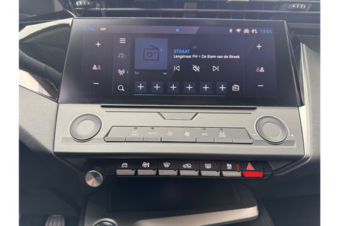 Peugeot 308 1.2 PURETECH 110PK ALLUREPACK CLIMA NAVI CARPLAY PDC.