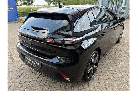 Peugeot 308 1.2 PURETECH 110PK ALLUREPACK CLIMA NAVI CARPLAY PDC.