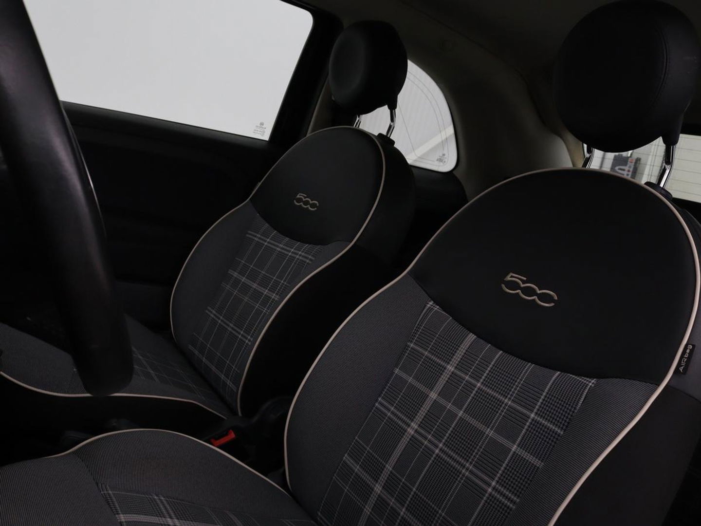Fiat 500C 0.9 TwinAir Turbo Lounge | Cabrio | Vouwdak | Bleutooth | Cruise control | Airco | LMV 15 inch | DAB | Navigatie