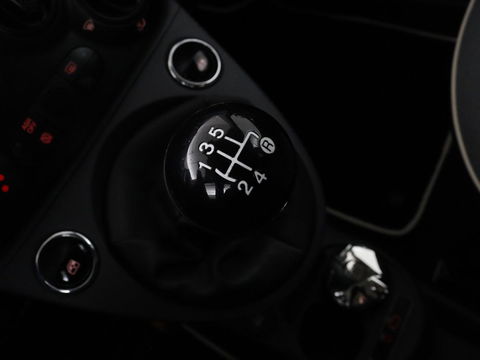 Fiat 500C 0.9 TwinAir Turbo Lounge | Cabrio | Vouwdak | Bleutooth | Cruise control | Airco | LMV 15 inch | DAB | Navigatie