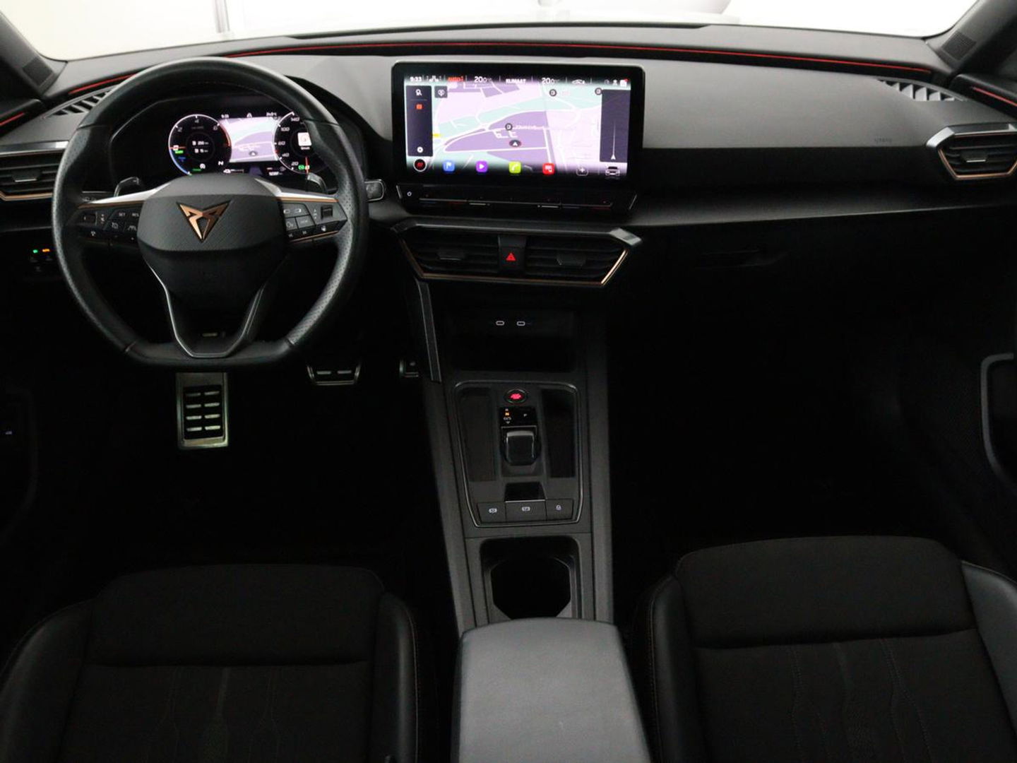 SEAT Leon 1.4 e-Hybrid Limited | Panoramadak | Camera | Adaptive cruise | Carplay | Memory | Stoel & Stuurverwarming