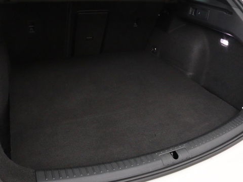 SEAT Leon 1.4 e-Hybrid Limited | Panoramadak | Camera | Adaptive cruise | Carplay | Memory | Stoel & Stuurverwarming