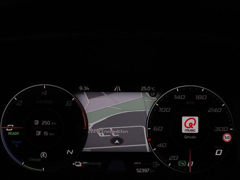 SEAT Leon 1.4 e-Hybrid Limited | Panoramadak | Camera | Adaptive cruise | Carplay | Memory | Stoel & Stuurverwarming