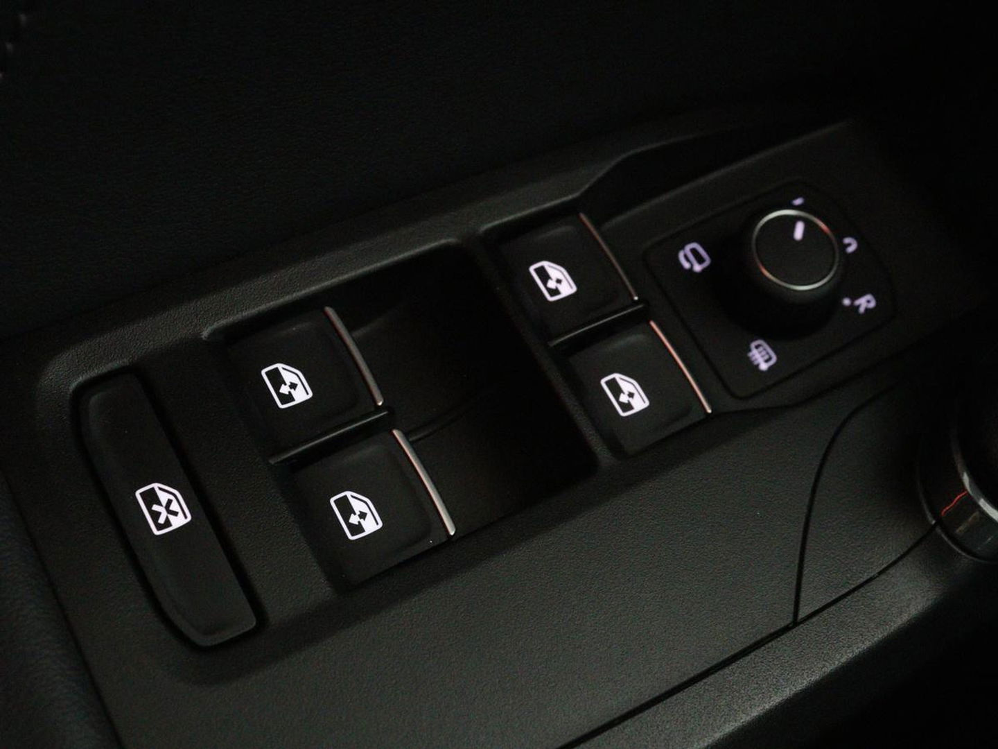SEAT Leon 1.4 e-Hybrid Limited | Panoramadak | Camera | Adaptive cruise | Carplay | Memory | Stoel & Stuurverwarming