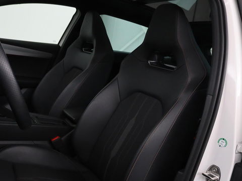 SEAT Leon 1.4 e-Hybrid Limited | Panoramadak | Camera | Adaptive cruise | Carplay | Memory | Stoel & Stuurverwarming