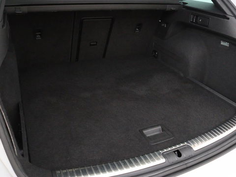 SEAT León ST 1.5 TSI FR Intense | Panoramadak | DSG | Stoelverwarming | Carplay | Camera | Trekhaak | Full-LED | Keyless | Navigatie
