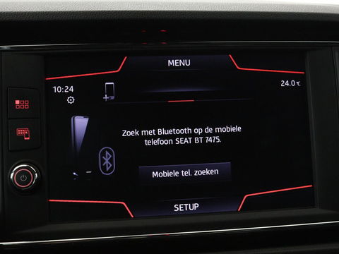 SEAT León ST 1.5 TSI FR Intense | Panoramadak | DSG | Stoelverwarming | Carplay | Camera | Trekhaak | Full-LED | Keyless | Navigatie