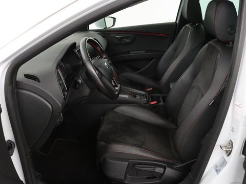 SEAT León ST 1.5 TSI FR Intense | Panoramadak | DSG | Stoelverwarming | Carplay | Camera | Trekhaak | Full-LED | Keyless | Navigatie