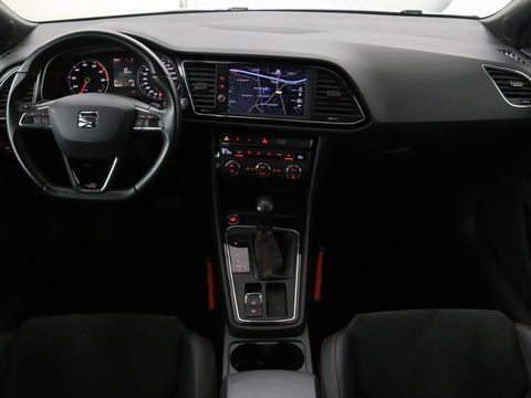 SEAT León ST 1.5 TSI FR Intense | Panoramadak | DSG | Stoelverwarming | Carplay | Camera | Trekhaak | Full-LED | Keyless | Navigatie